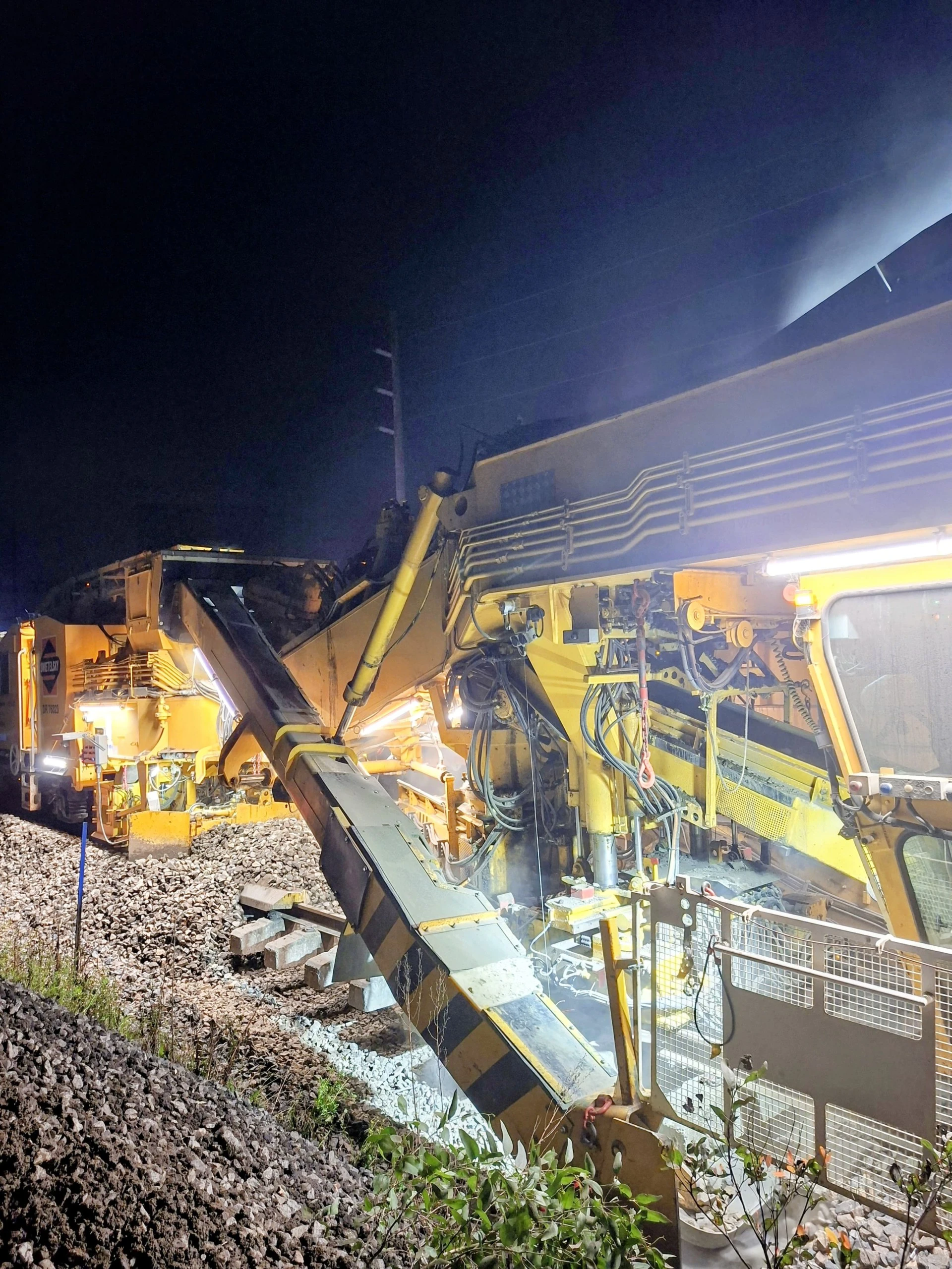 RM95 Ballast Cleaner May 2026 3 Night Shift