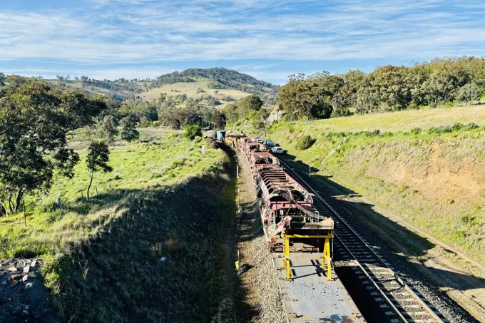 Rm80 And Material Wagons In Action At Ardglen