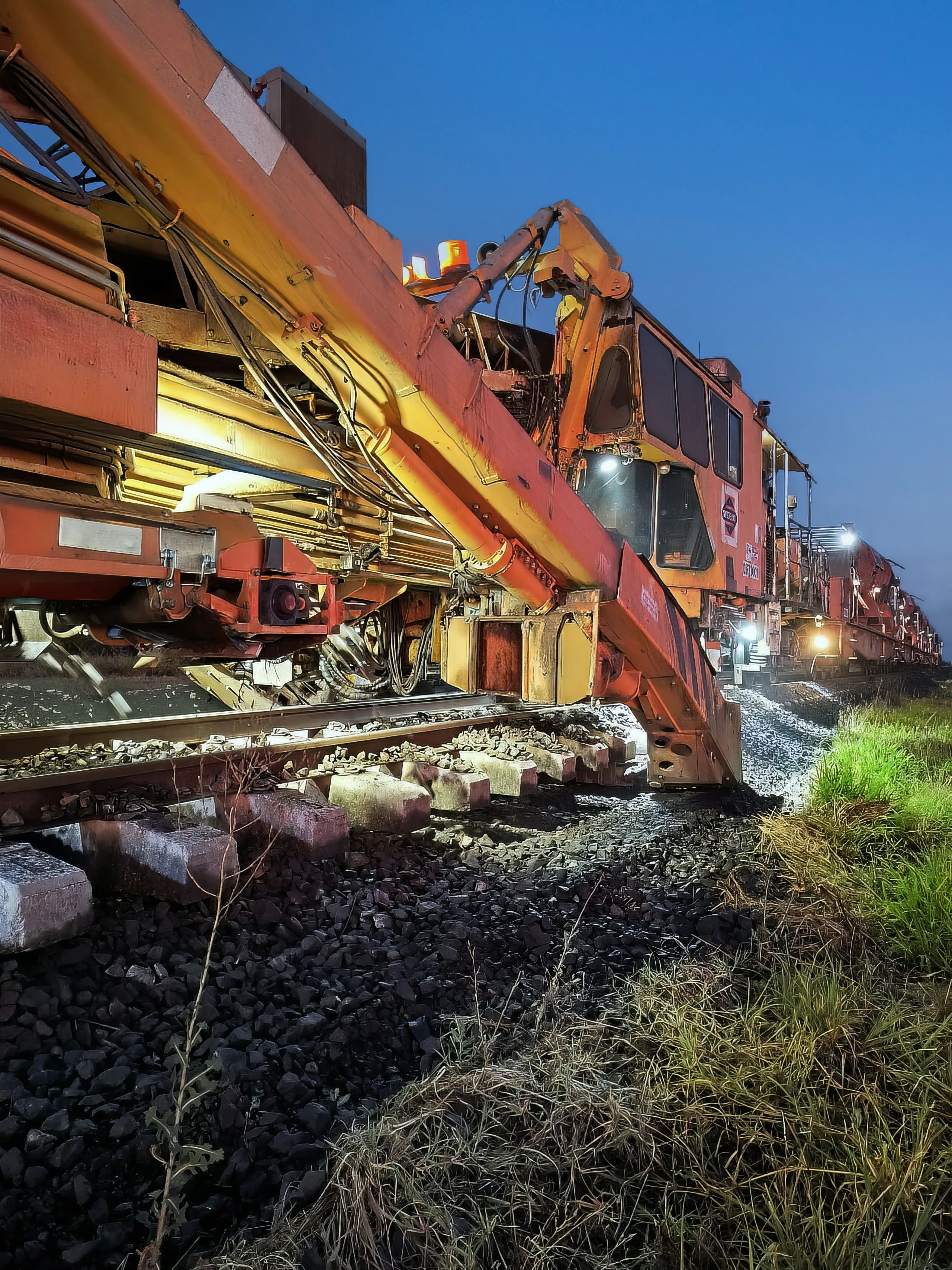 Rm80 Ballast Cleaner Operating At Baan Baa Nov 24